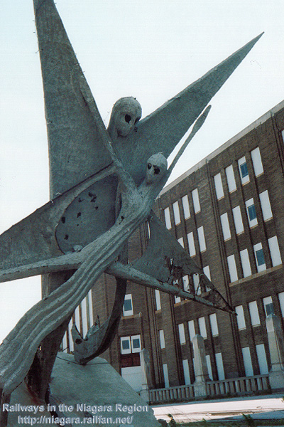 Decaying sculpture